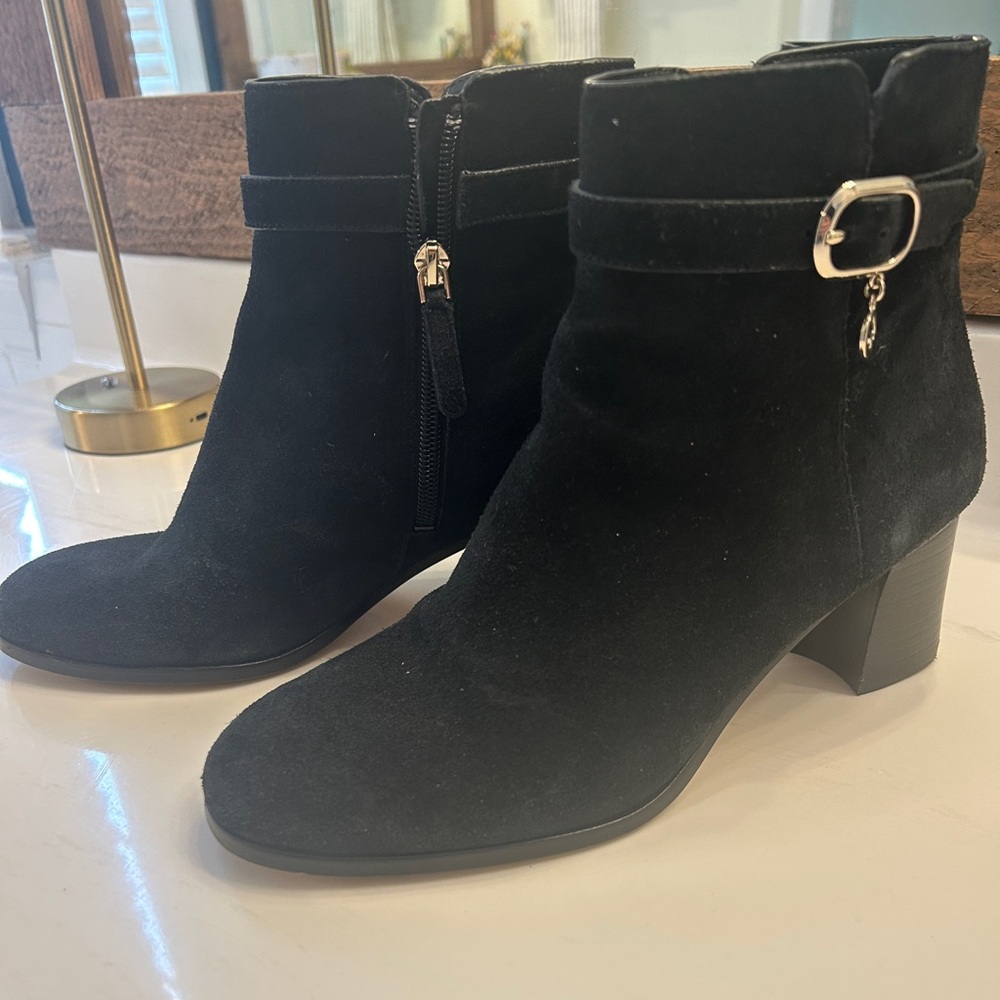 Kate Spade Black Suede Ankle Booties, size 8.5